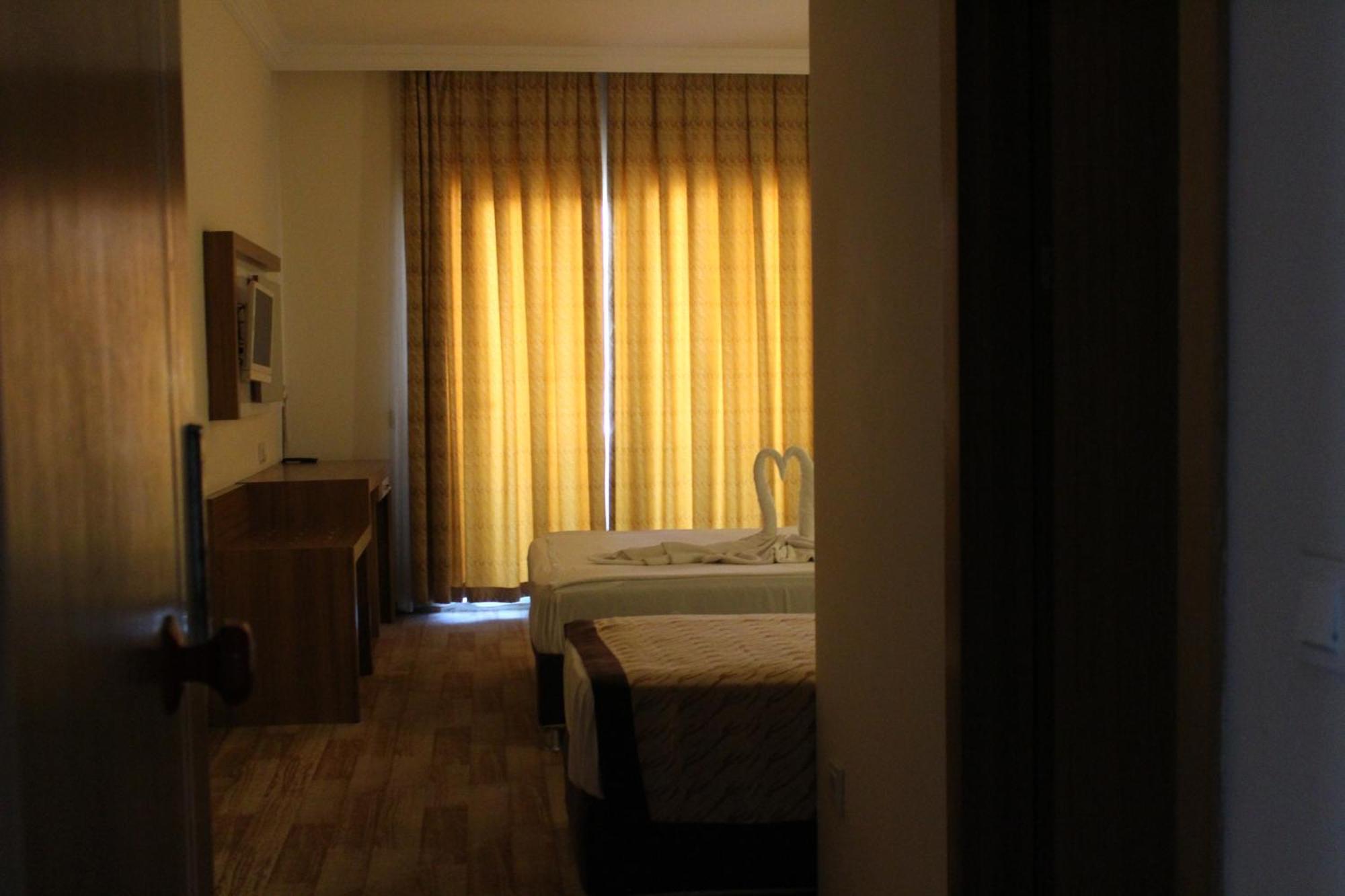 Hotel Mitos Alanya Esterno foto